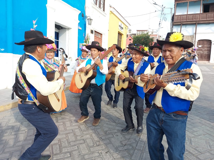 El Sarawja Charango de Oro 2024: Tesoro Cultural de Moquegua